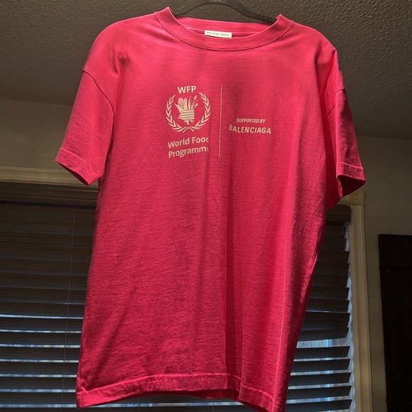 Authentic Balenciaga x World Food Programme Tee - Picture 7 of 7